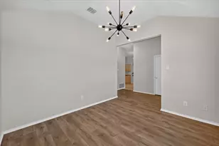 844 Canyon Cove Dr, Burleson, TX 76028 - Photo 3