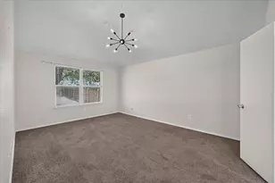 844 Canyon Cove Dr, Burleson, TX 76028 - Photo 9