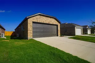 1827 Sanderling St, Forney, TX 75126 - Photo 3