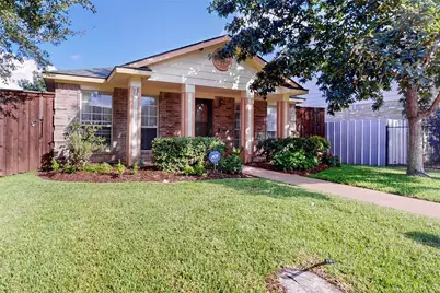 2336 Summit Lane, Dallas, TX 75227 - Photo 1