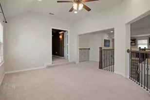 419 Paluxy Dr, Irving, TX 75039 - Photo 19