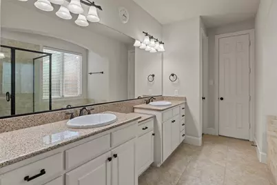 419 Paluxy Drive, Irving, TX 75039 - Photo 15