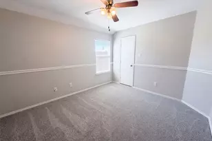 809 Canyon Cove Dr, Burleson, TX 76028 - Photo 17