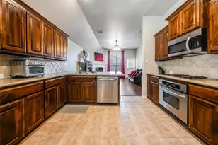 2824 Dawn Spring Dr, Little Elm, TX 75068 - Photo 11
