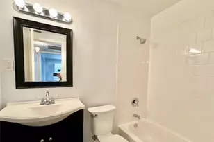 5722 Gaston Ave, Dallas, TX 75214 - Photo 9