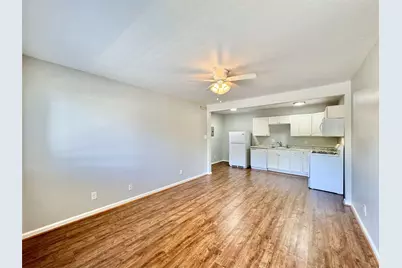 5722 Gaston Avenue #B, Dallas, TX 75214 - Photo 5