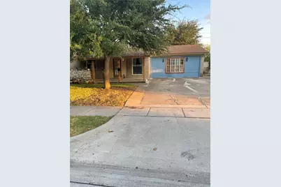 325 Sparks Drive, Grand Prairie, TX 75051 - Photo 1
