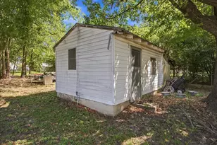 10455 Comanche, Wills Point, TX 75169 - Photo 31
