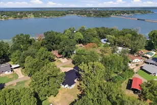 10455 Comanche, Wills Point, TX 75169 - Photo 5