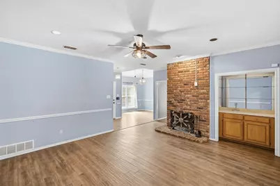 1708 Willow Vale Drive, Fort Worth, TX 76134 - Photo 7