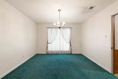 515 Berkshire Drive, Longview, TX 75605 - Photo 9