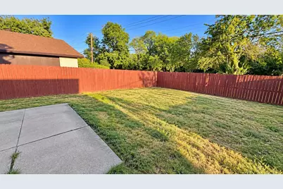 7114 Chinaberry Road, Dallas, TX 75249 - Photo 19