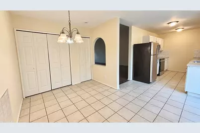 7114 Chinaberry Road, Dallas, TX 75249 - Photo 9