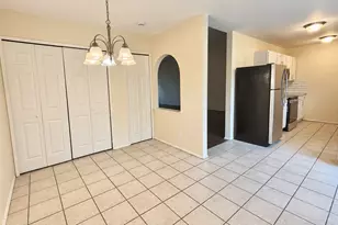 7114 Chinaberry Rd, Dallas, TX 75249 - Photo 9