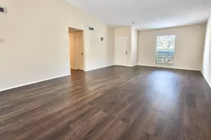 7114 Chinaberry Rd, Dallas, TX 75249 - Photo 7