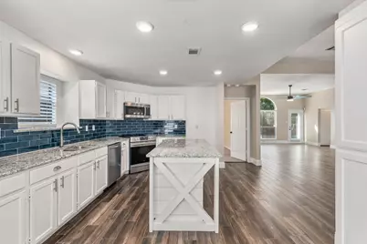 515 Post Oak Road, Grapevine, TX 76051 - Photo 13