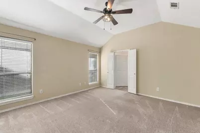 515 Post Oak Road, Grapevine, TX 76051 - Photo 17