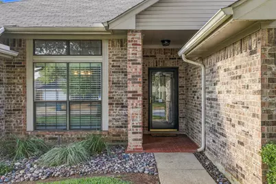 515 Post Oak Road, Grapevine, TX 76051 - Photo 3