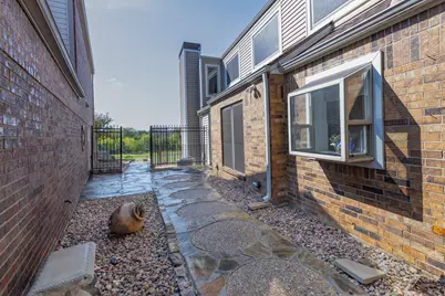 522 Briarcliff Drive, Garland, TX 75043 - Photo 5