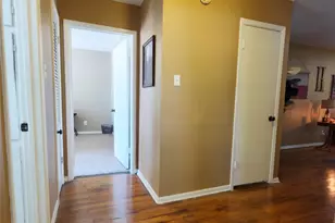 800 Kerry Ln, Azle, TX 76020 - Photo 21