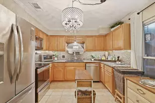 10584 High Hollows Dr, Dallas, TX 75230 - Photo 5