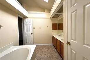 7972 Roundtable Rd, Frisco, TX 75035 - Photo 13