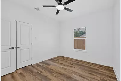 1308 E Collin Street, Corsicana, TX 75110 - Photo 27