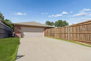 7406 Bayview Dr, Rowlett, TX 75088 - Photo 29