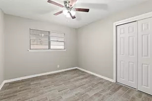 7425 S College Cir, North Richland Hills, TX 76180 - Photo 17