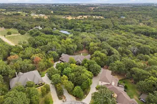 2050 E Oak Shores Dr, Cross Roads, TX 76227 - Photo 27