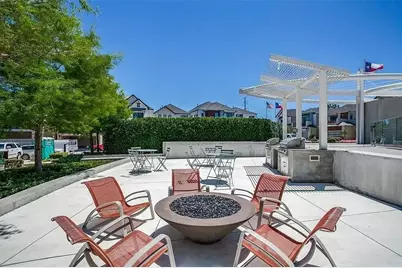 8207 Nunley Lane, Dallas, TX 75231 - Photo 21