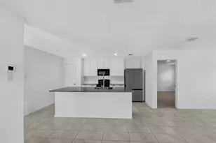 1520 Claireborne Ct, Little Elm, TX 75068 - Photo 9