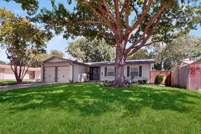8632 Kingspoint Drive, Dallas, TX 75238 - Photo 3