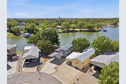 817 Brazos Harbor Circle, Granbury, TX 76048 - Photo 37