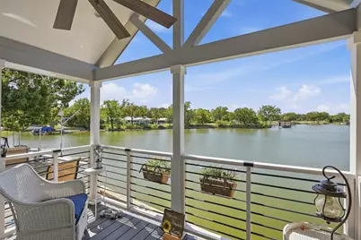 817 Brazos Harbor Circle, Granbury, TX 76048 - Photo 5