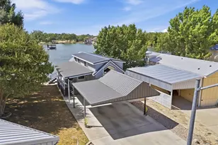 817 Brazos Harbor Cir, Granbury, TX 76048 - Photo 33