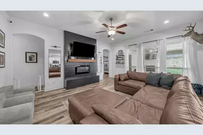 421 Vaquero, Weatherford, TX 76087 - Photo 13