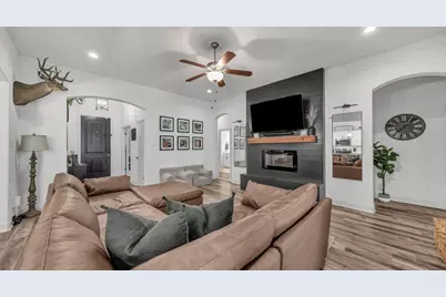 421 Vaquero, Weatherford, TX 76087 - Photo 15