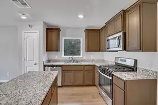 921 Clark Dr, Ferris, TX 75125 - Photo 19