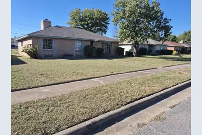 2705 Tanglewood Drive, Lancaster, TX 75134 - Photo 1