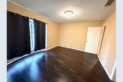 2705 Tanglewood Drive, Lancaster, TX 75134 - Photo 13
