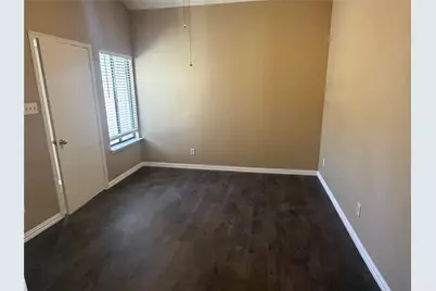 517 Ranch Trail #127, Irving, TX 75063 - Photo 17