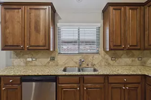 15737 Landing Creek Ln, Fort Worth, TX 76262 - Photo 31