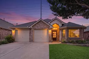 15737 Landing Creek Ln, Fort Worth, TX 76262 - Photo 3