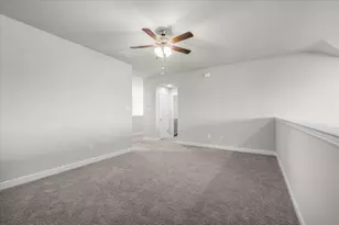 344 Valentine Ct, Burleson, TX 76028 - Photo 19