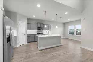 344 Valentine Ct, Burleson, TX 76028 - Photo 7