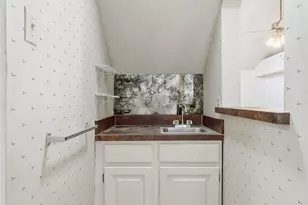 5301 Sarasota Dr, Garland, TX 75043 - Photo 9