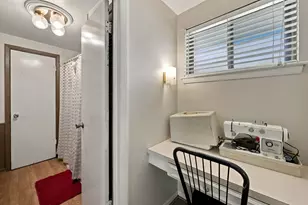 2721 Vancouver St, Irving, TX 75062 - Photo 21