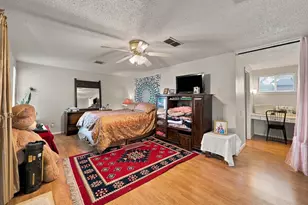 2721 Vancouver St, Irving, TX 75062 - Photo 19