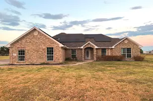 1085 E Alamosa Dr, Talty, TX 75160 - Photo 1